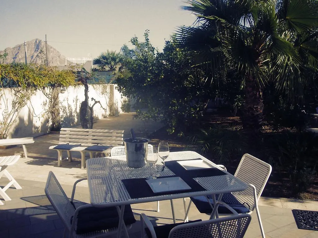 Tatil Evi Buena Vista - Country Villa - Free Wifi, Outdoor Shower Valderice